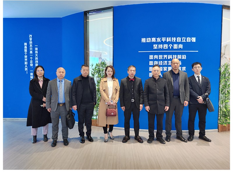 阿聯(lián)酋中國農(nóng)產(chǎn)品協(xié)會來天香生物、邵陽紅出貨倉考察合作