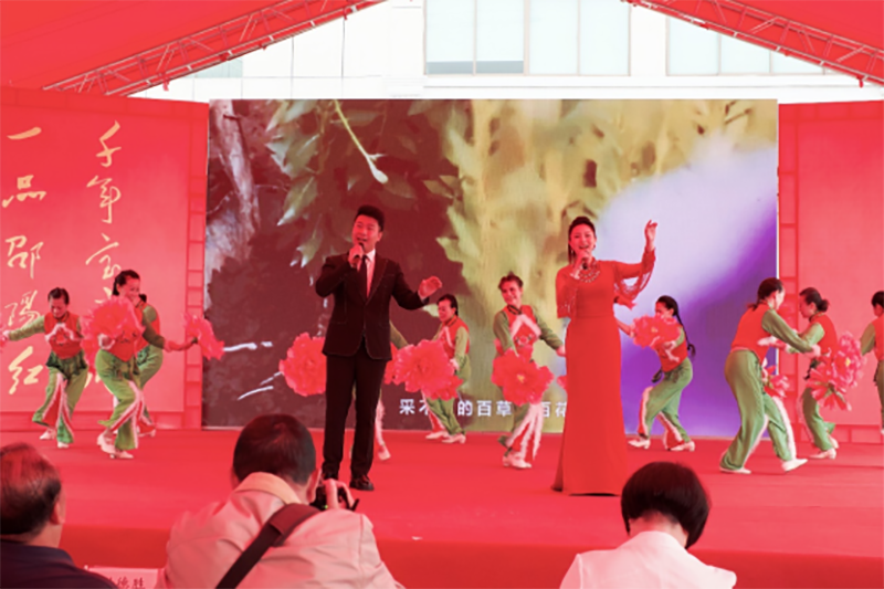 “邵陽(yáng)紅”中醫(yī)藥膳科普教育研學(xué)基地在天香生物產(chǎn)業(yè)園啟動(dòng)