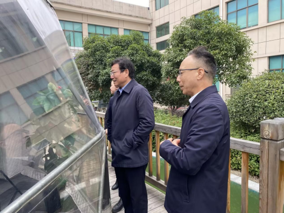 華學(xué)健市長蒞臨天香生物考察調(diào)研