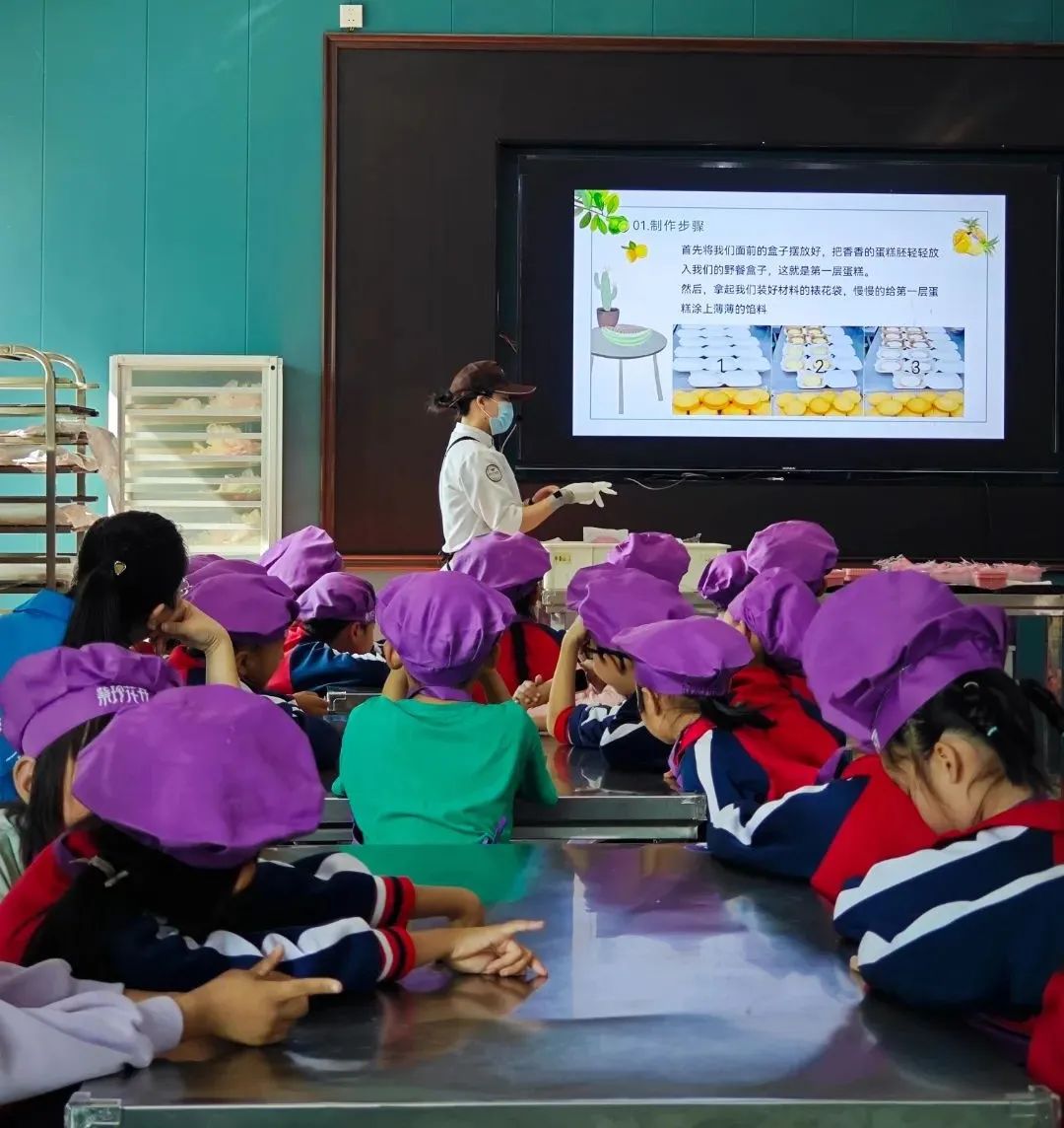 雙清區(qū)“愛心護(hù)航，助夢成長”