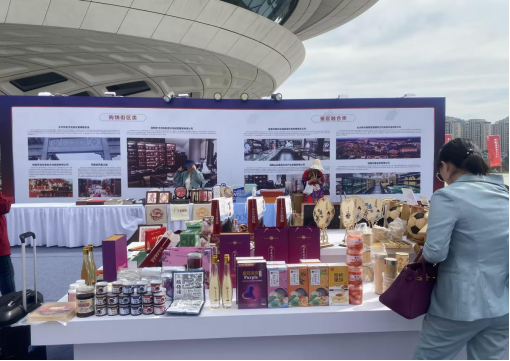 “科技+文創(chuàng)”融合產(chǎn)品贏贊譽